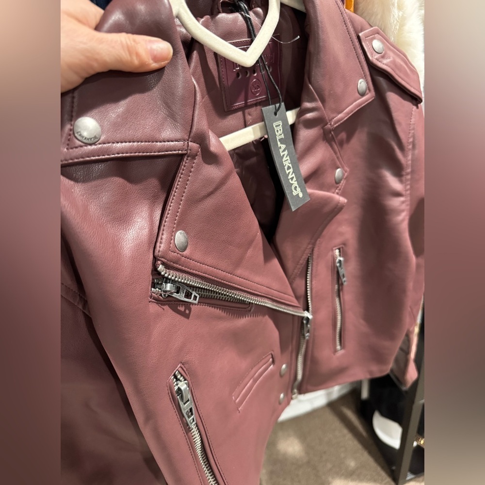 402. Blank NYC Leatherette Moto Jacket XS NWT - Picture 3 of 7